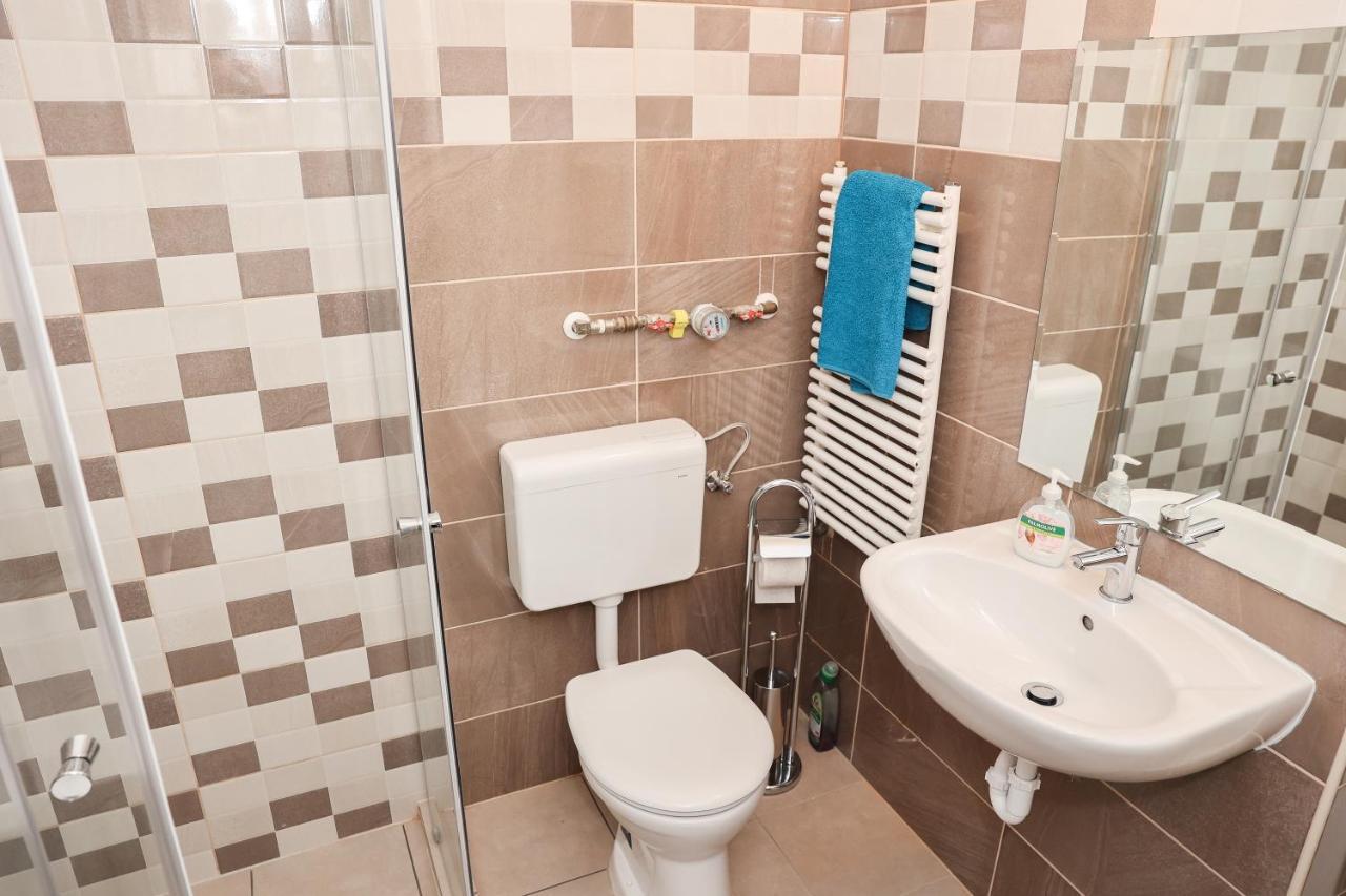 Charming & Unique Apartment In Budapest Vibrant City Center Zewnętrze zdjęcie